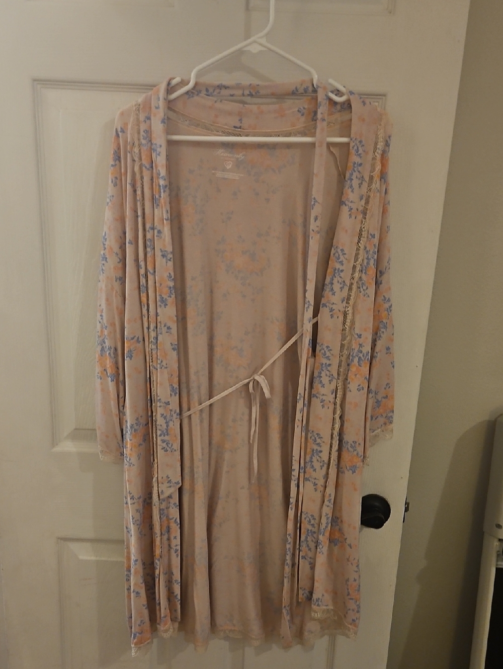 Victoria's Secret Peach Floral Wrap Robe with Blue Print